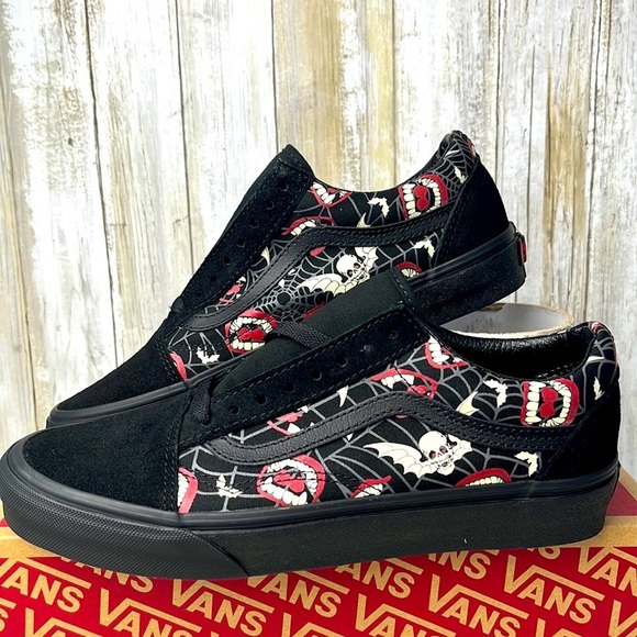 Vans Other - Vans old Skool glow in dark sneaker